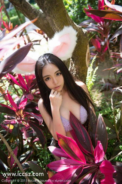 国产巨乳自拍,揭秘网络红人背后的故事 第1张 国产巨乳自拍,揭秘网络红人背后的故事 第1张